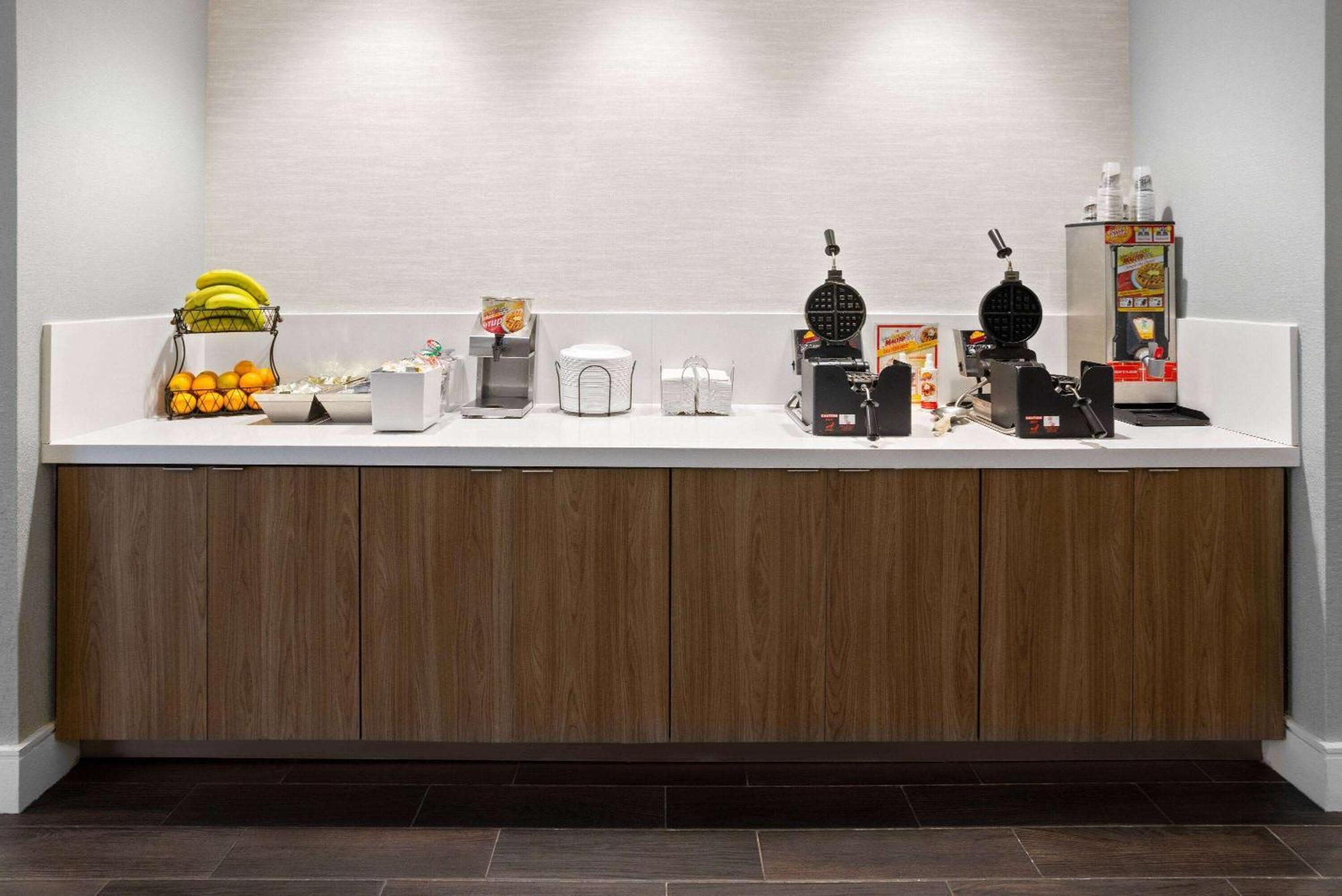 La Quinta By Wyndham Atlanta Airport North Hotel College Park Luaran gambar